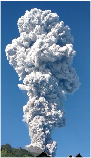 Explosion du volcan Merapi en Indonésie