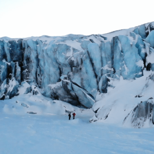 Icewaveguide expedition to Svalbard: listening to the murmurs of the Arctic sea ice