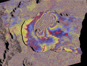 Surveillance de la déformation des volcans à partir des données radar à synthèse d'ouverture (SAR)