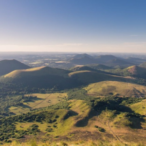 MACIV-nodes : An exceptional seismological network on the volcanoes of the Massif Central